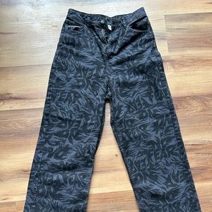 💗black and gray straight leg pants